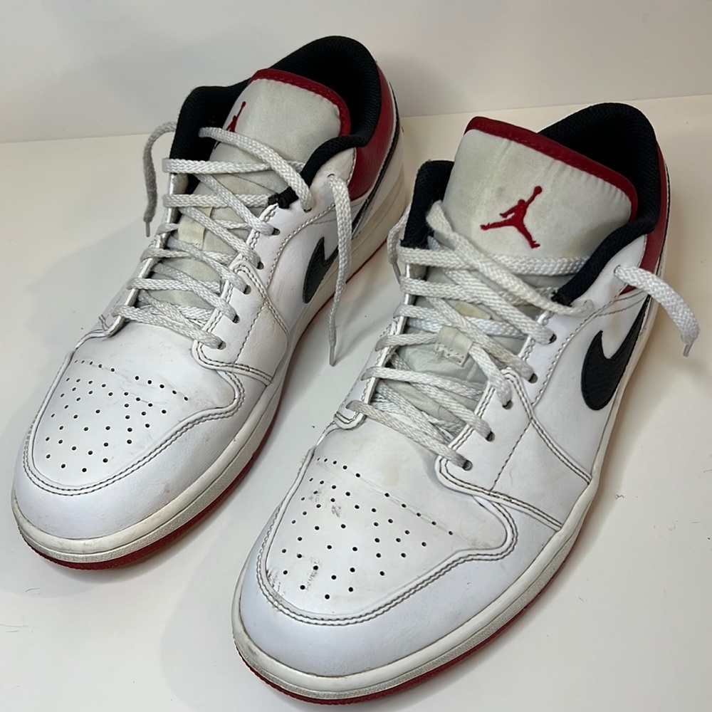 Jordan 1 Low University Red/Black/White 553558-118 Size 10